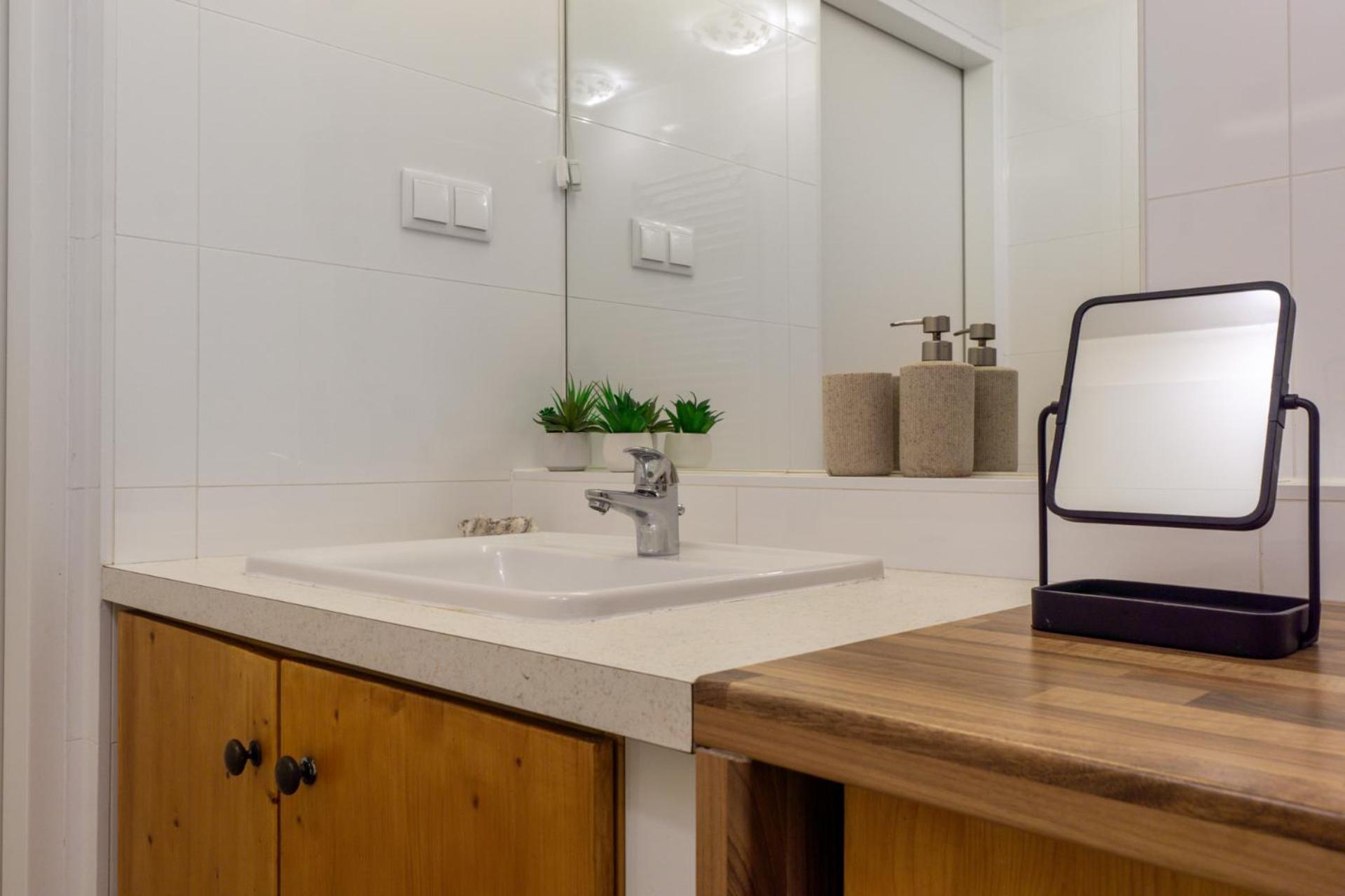 Apartment With Garden Close To Stadthalle, Westbahnhof Vienna Luaran gambar