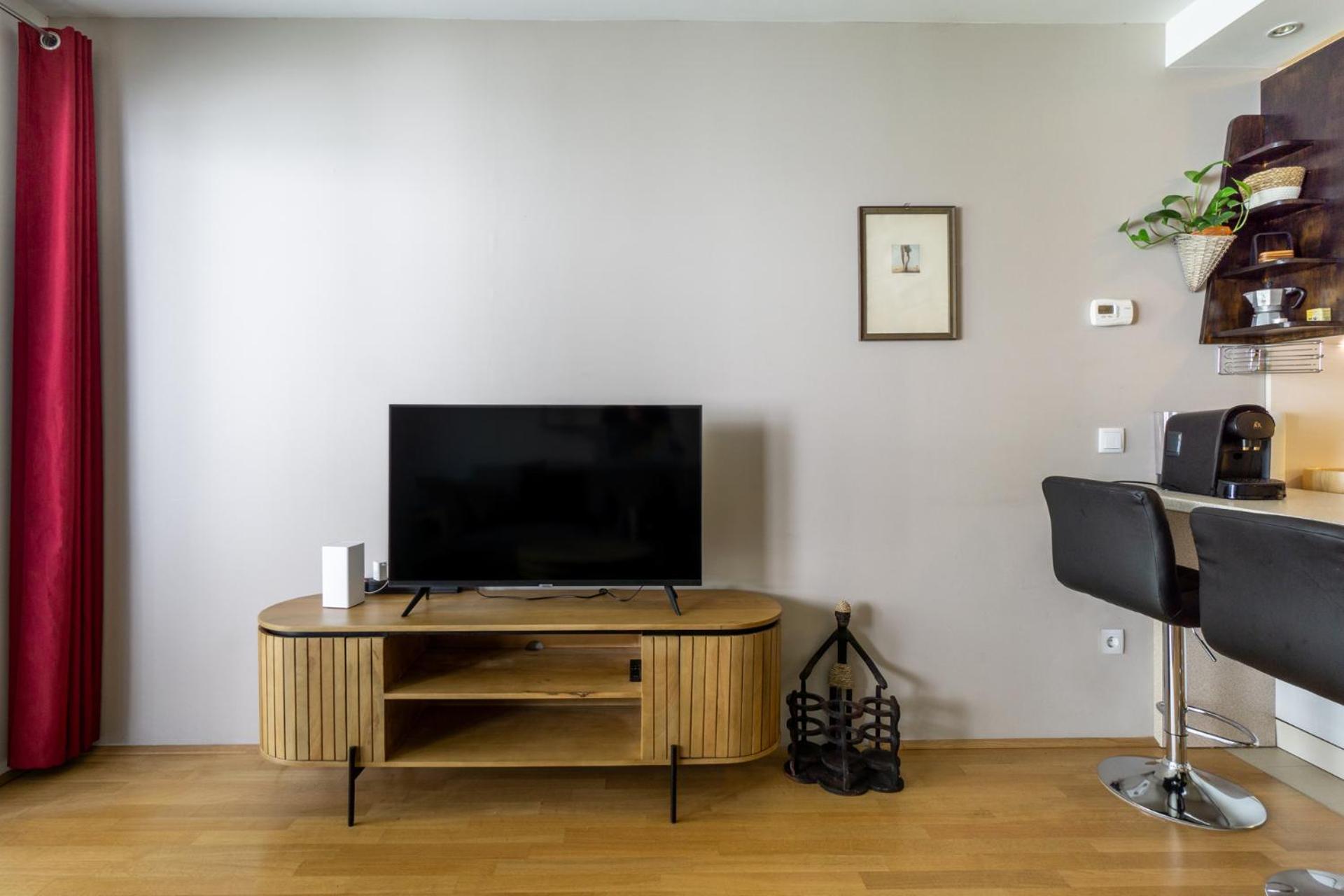 Apartment With Garden Close To Stadthalle, Westbahnhof Vienna Luaran gambar