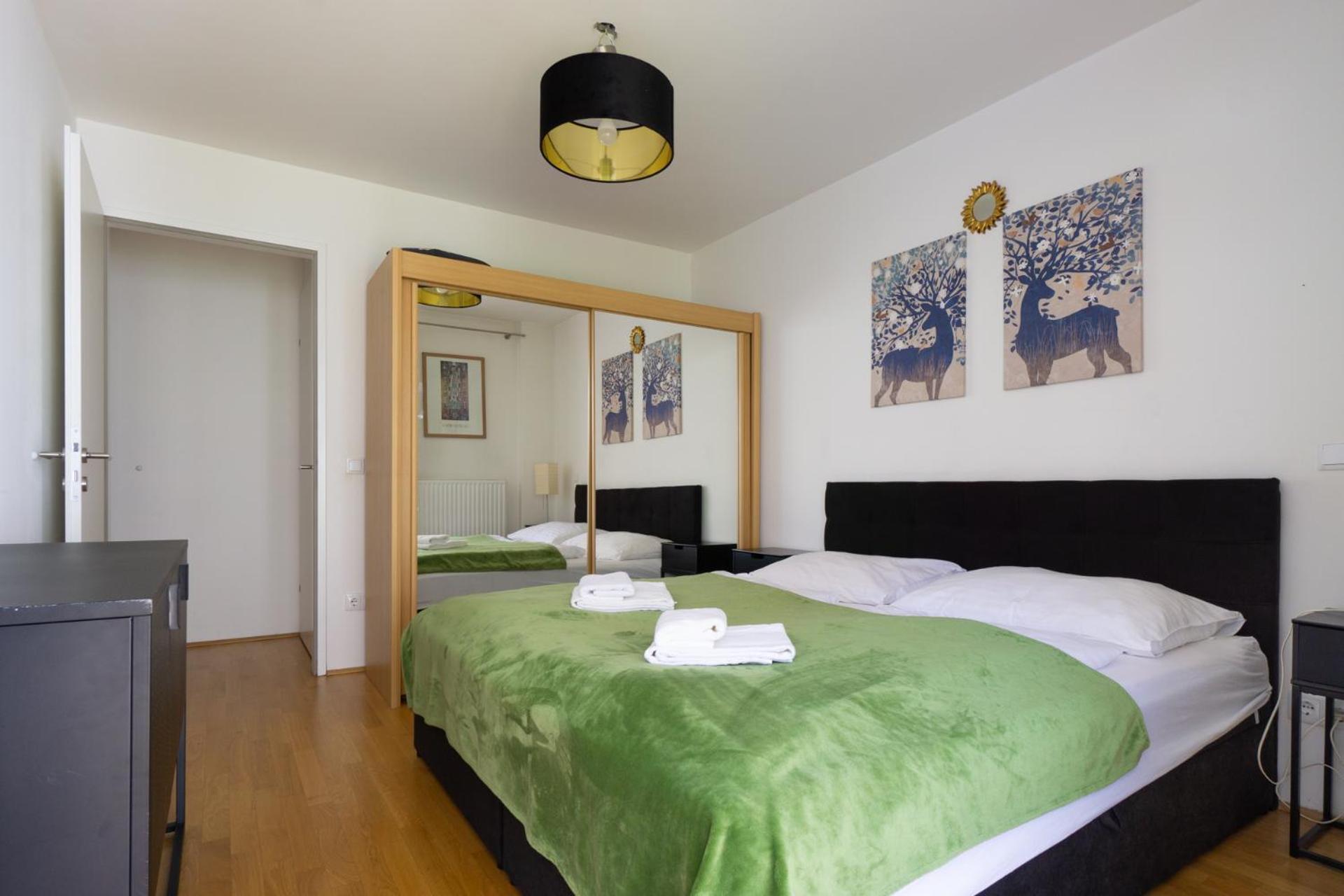 Apartment With Garden Close To Stadthalle, Westbahnhof Vienna Luaran gambar