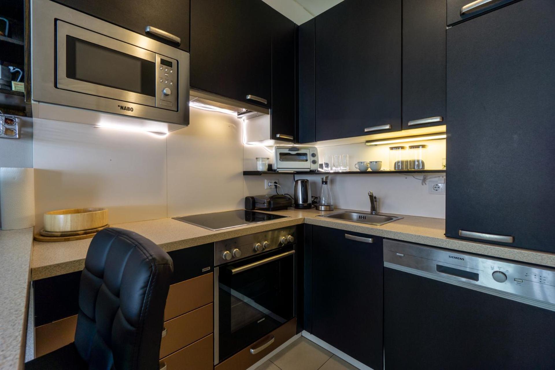 Apartment With Garden Close To Stadthalle, Westbahnhof Vienna Luaran gambar