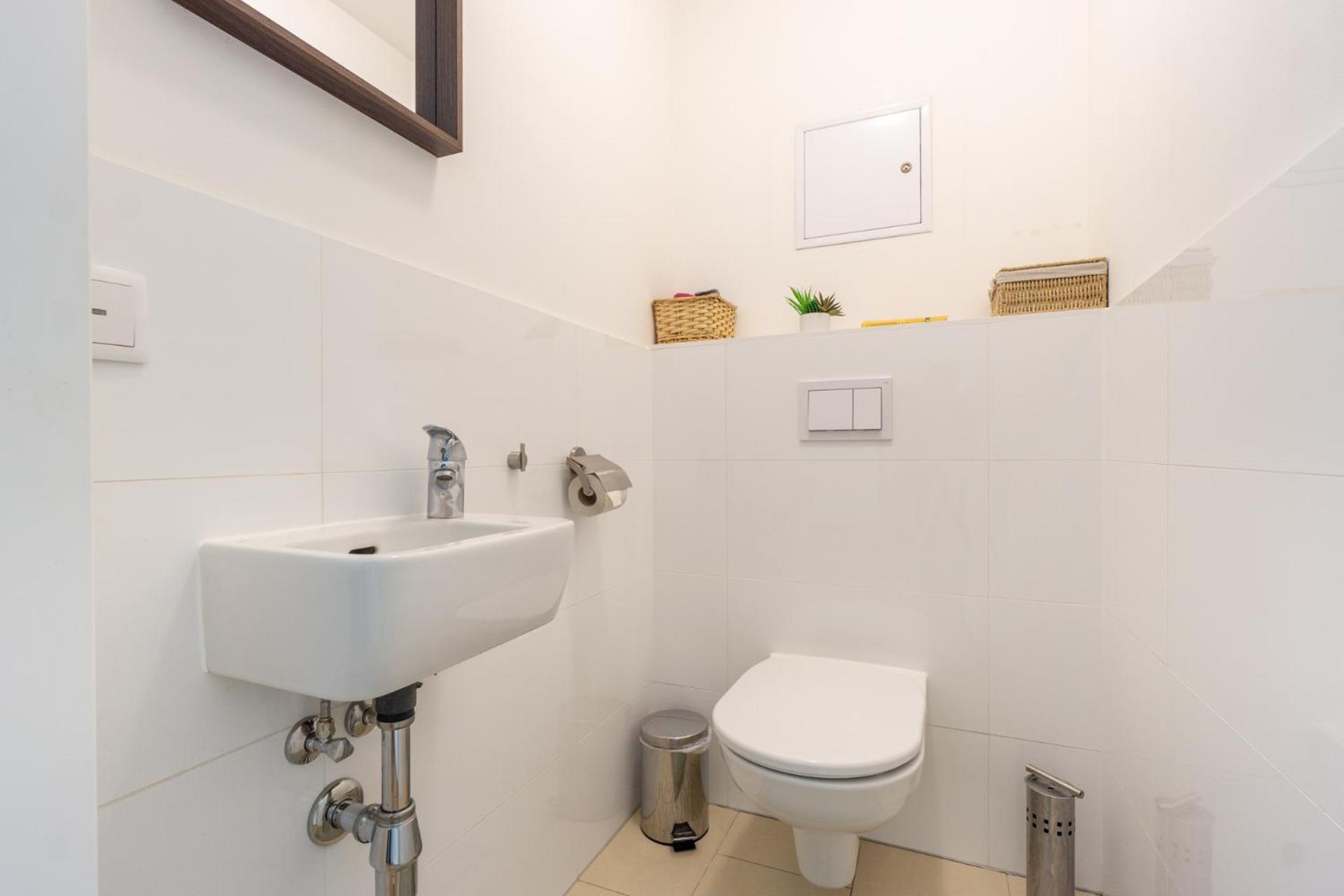 Apartment With Garden Close To Stadthalle, Westbahnhof Vienna Luaran gambar